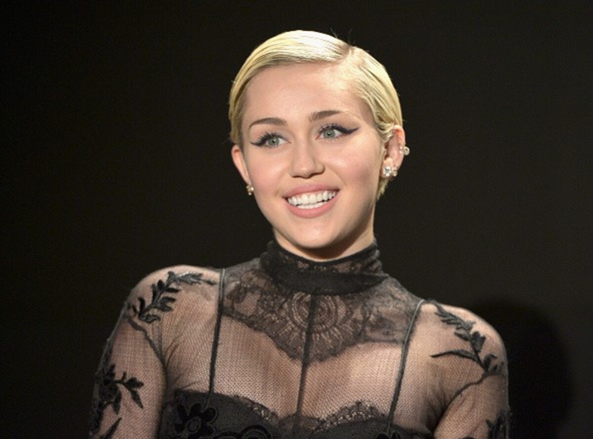 Miley Cyrus Net Worth In 2024 The Event Chronicle