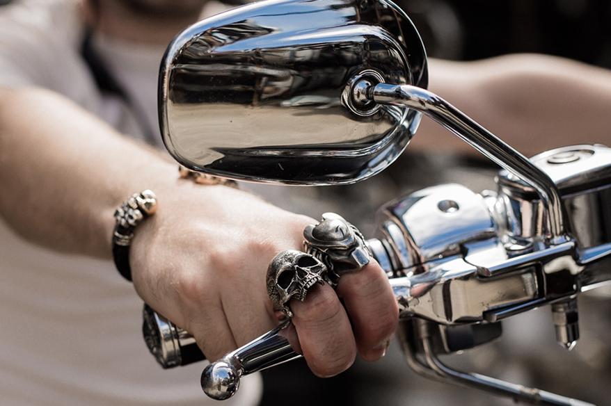 5 Reasons Every True Biker needs To Wear Rings - 2023 Guide - The Event ...