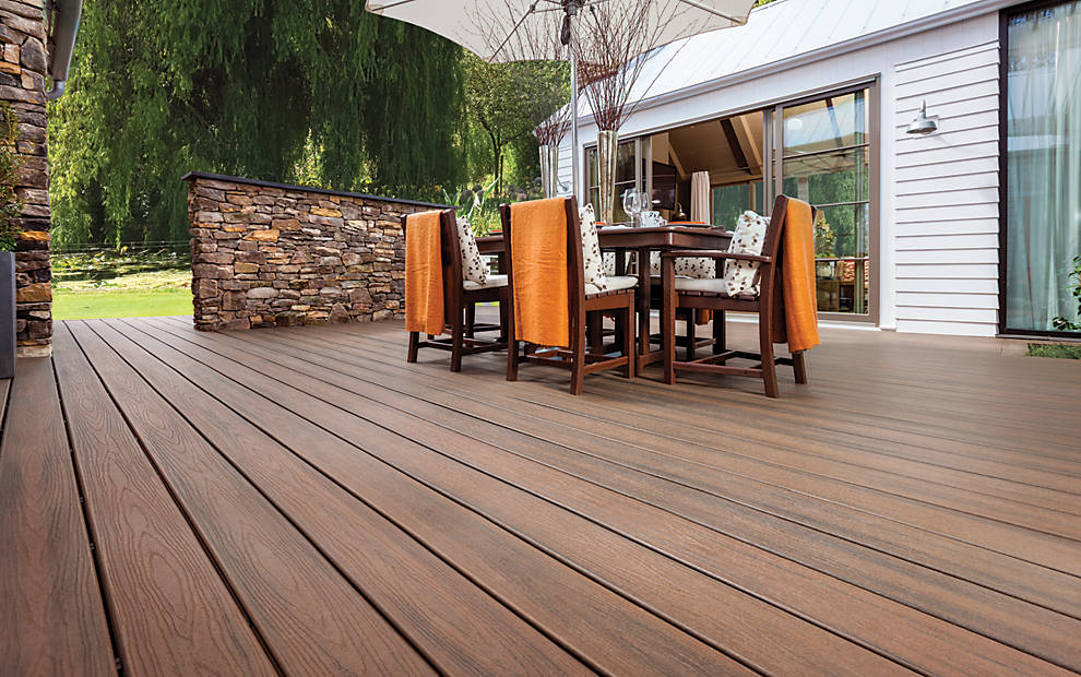 5 Reasons To Hire Professionals For Composite Decking 2024 Guide   Composite Decking Home 