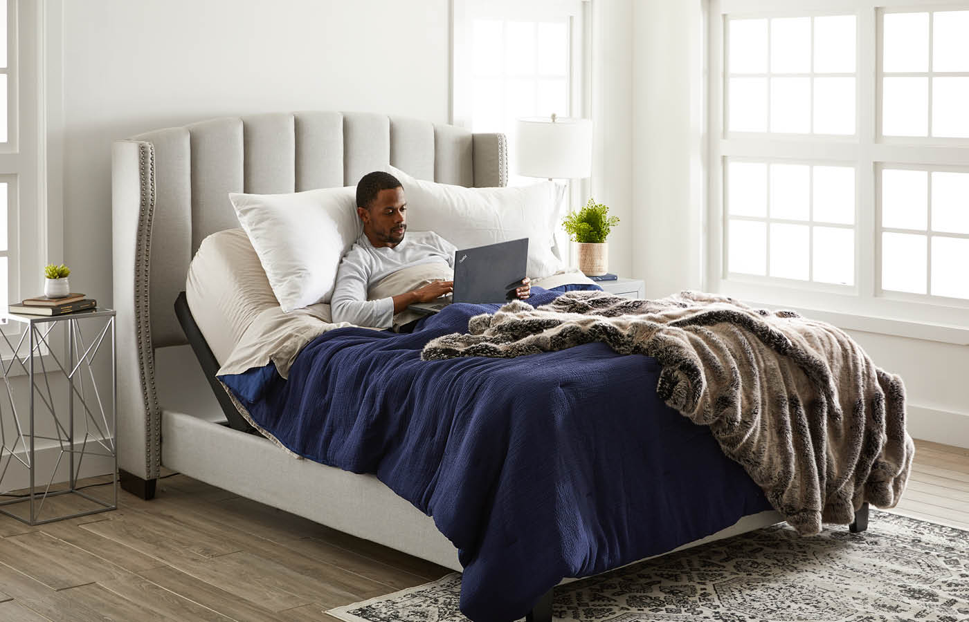 The Comfort and Benefits of Adjustable Beds LaptrinhX / News