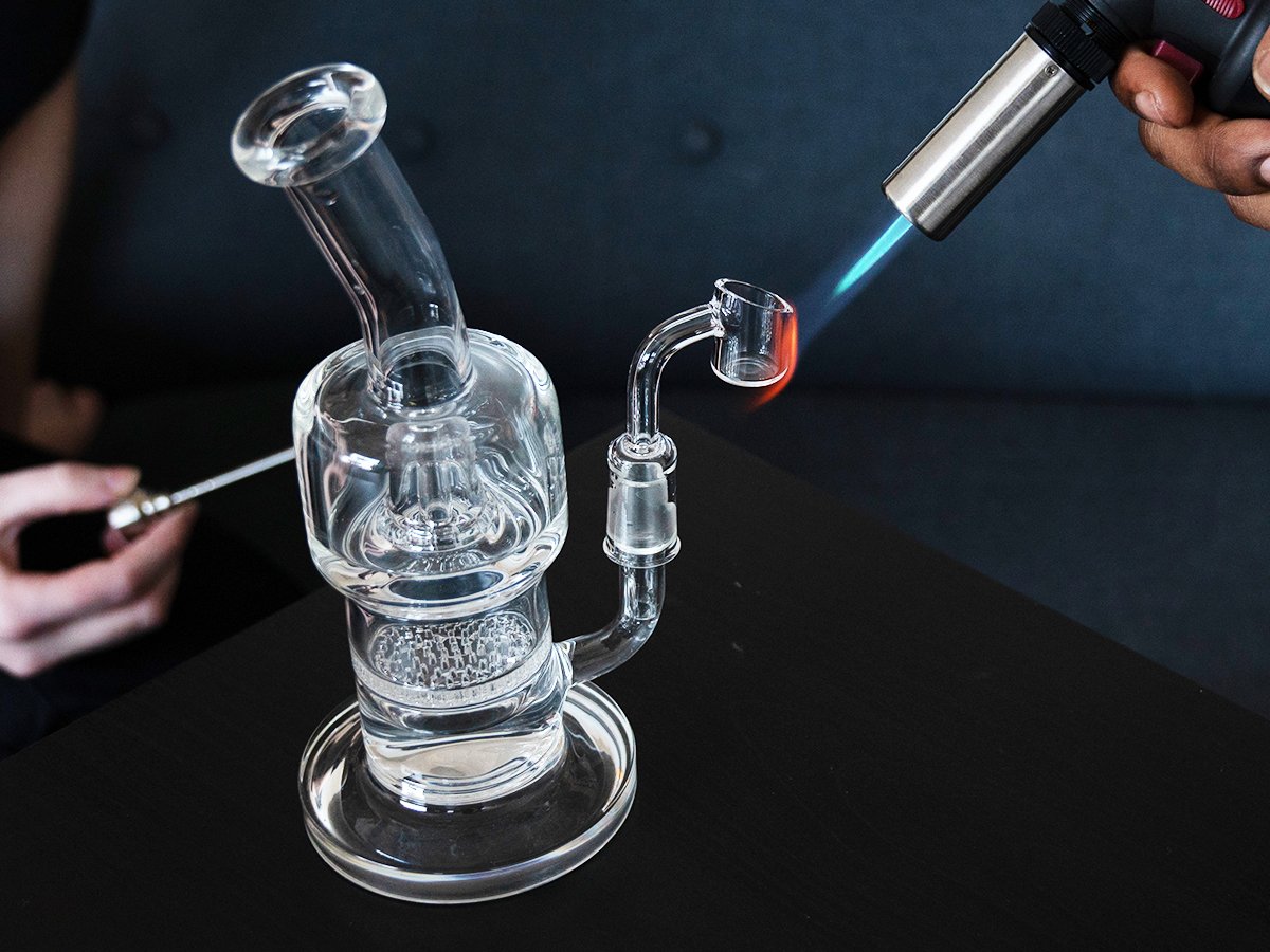 What Do You Get Out of Buying a Bong? - The Event Chronicle