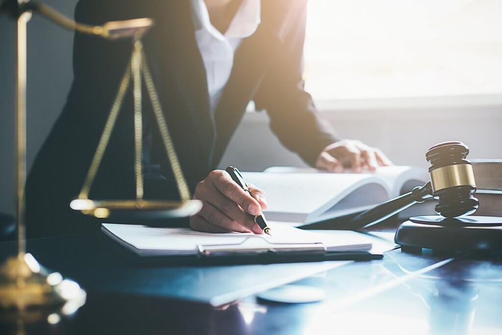 6 Tips for Understanding The Role of a Legal Advisor