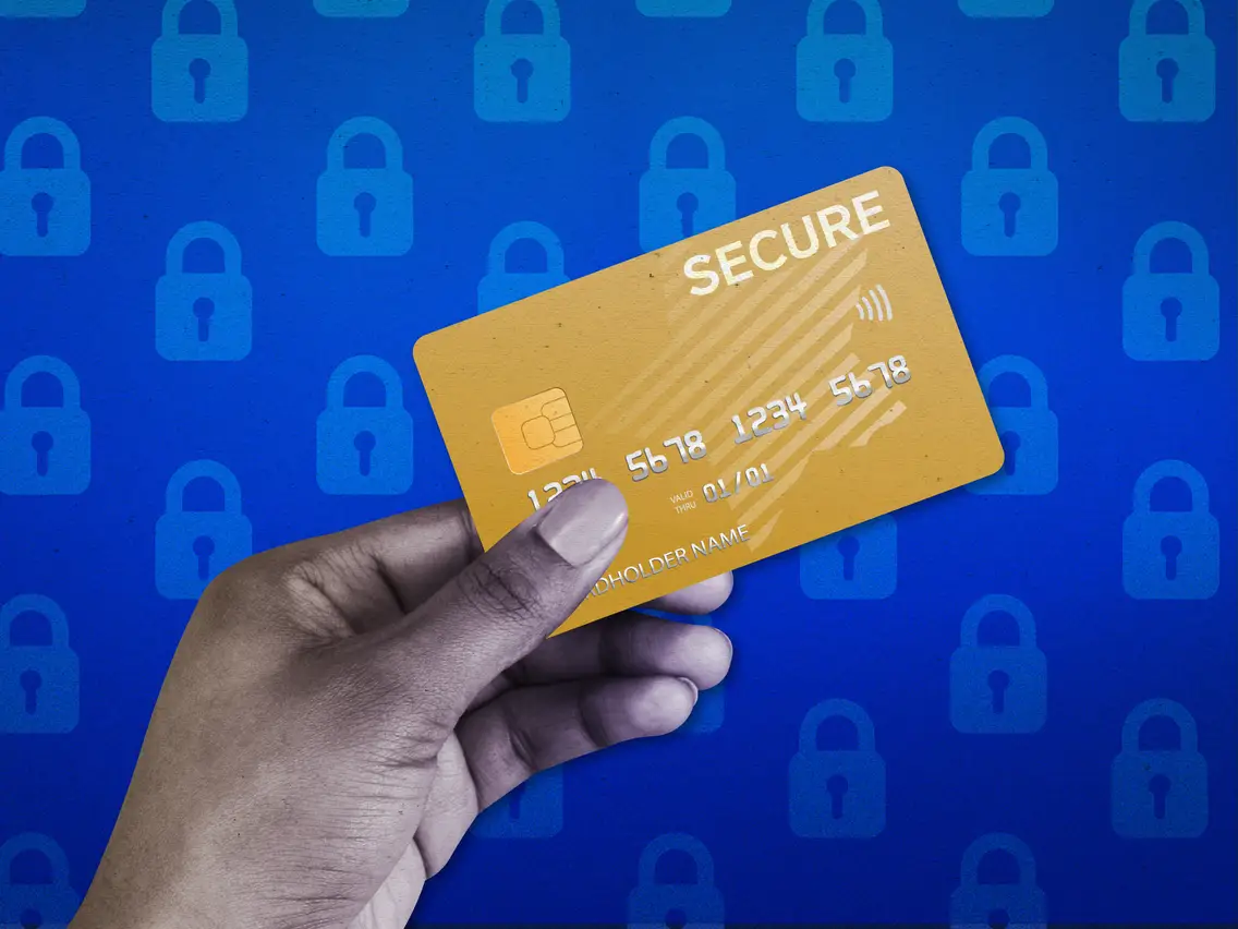 how does secured credit card work