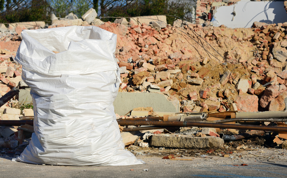 How To Use A Rubble Sack Properly 2024 Guide The Event Chronicle how-to-use-a-rubble-sack-properly-2024-guide-the-event-chronicle