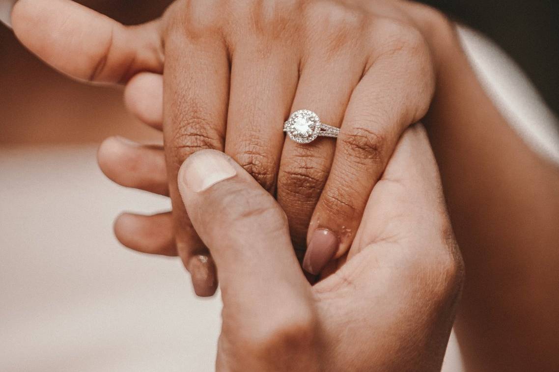 Engagement Ring Rules When to Break Them and When to Follow Them