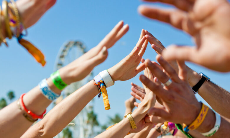 Ways to Use Event Wristbands to Enhance Attendee Experience