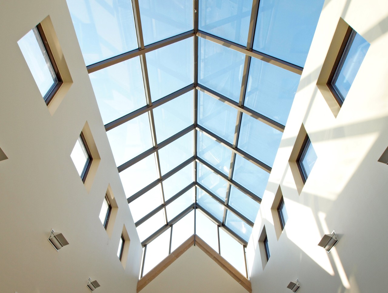 5 Ways a Skylight is a Wise Investment for Any Business