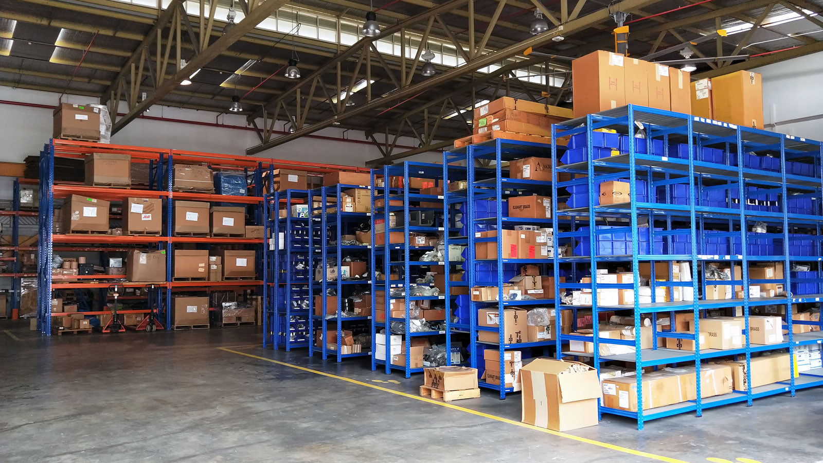 The Ultimate Guide to Using Stack Racks for Warehouse Organization